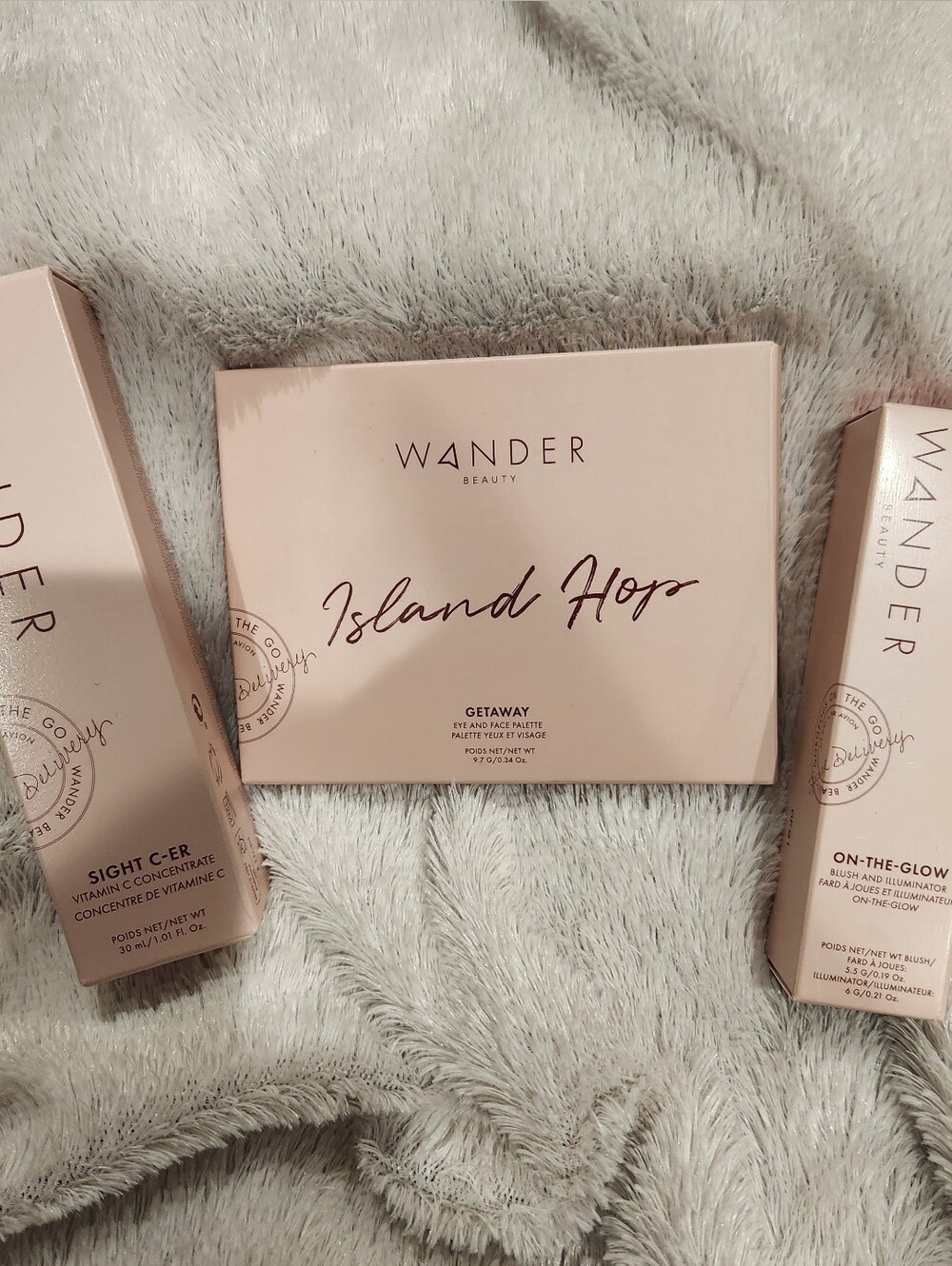 NIB Wander Beauty TRIO Eye and Face Palette,Sight Cer Serum& ON The Glow Blush